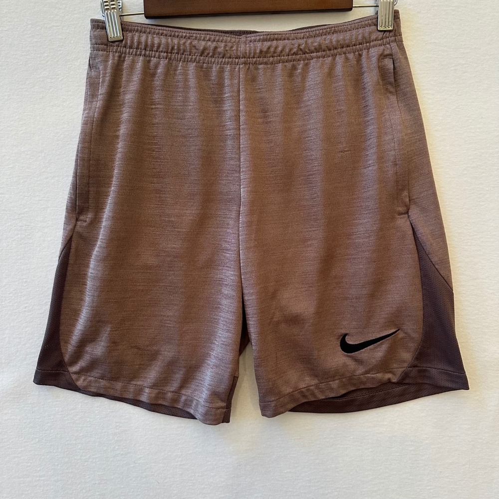 Nike Mens Dri-FIT Slim Fit Athletic Shorts Brown Heathered 7 Inch Inseam Size M